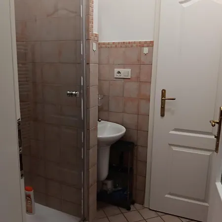 Plzenska Apartment