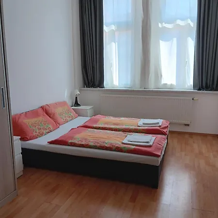 Plzenska * Prague
